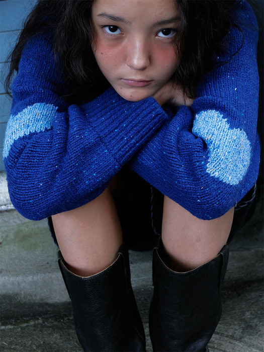 The Heart Sweater Blue_ F234KN05