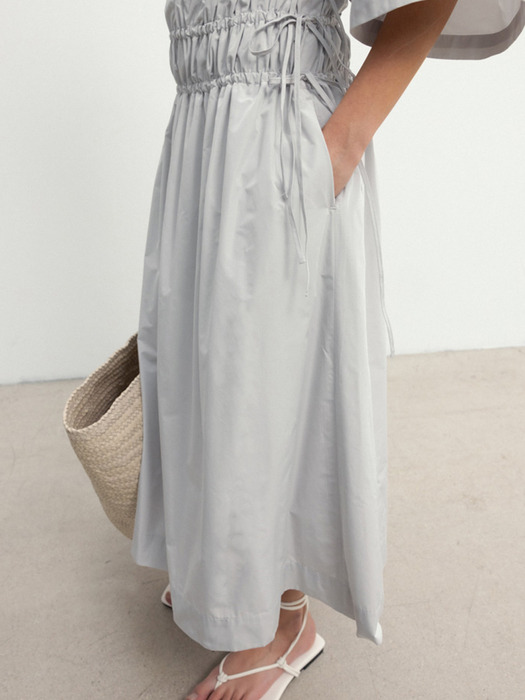 Silky shirring skirt (white / ivory / gray / black)