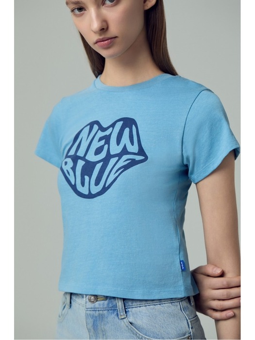 (PW2E3TTO0010BL) 뉴 블루 크롭 쁘띠 핏 티셔츠