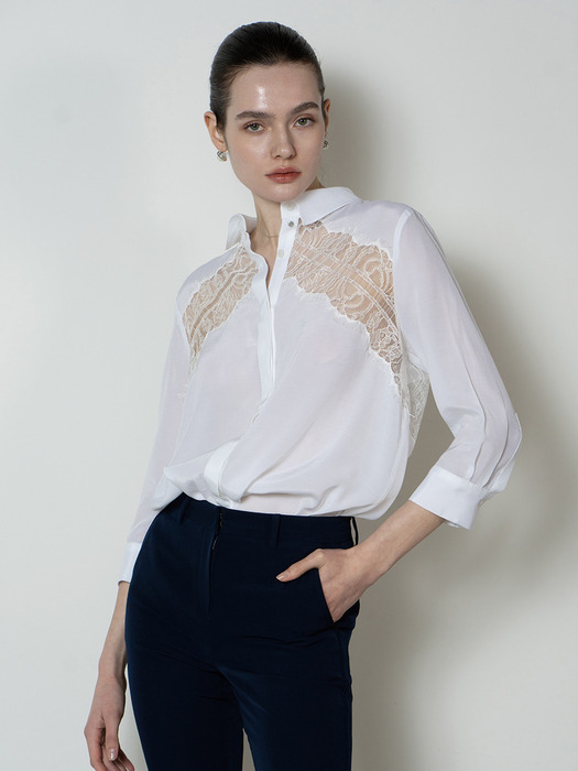 Embroidered silky blouse - white