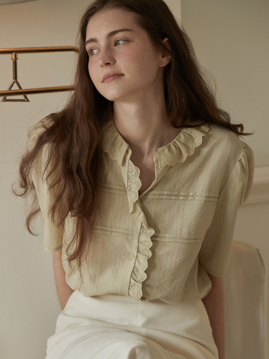 Lace collar vintage blouse - Off white