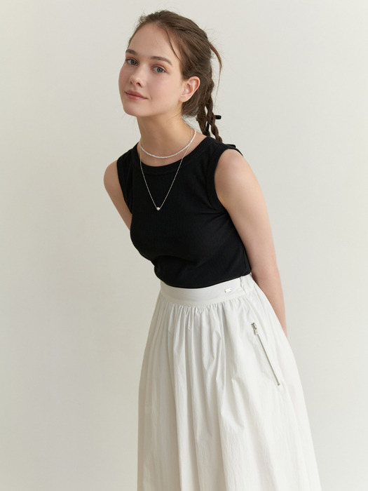 Minimal sleeveless (black)