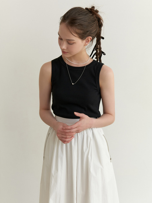 Minimal sleeveless (black)