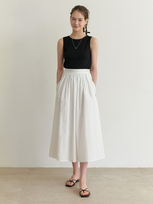 Minimal sleeveless (black)