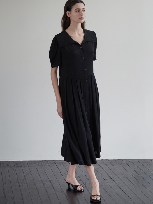 Crinkle sailor collar dress - Black