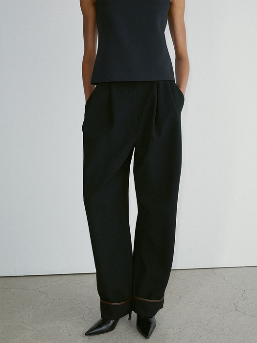 TUCKED DETAIL WIDE PANTS (2COLORS)