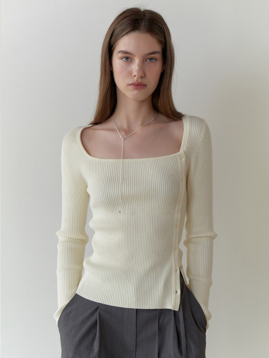 Eve button square knit (cream)