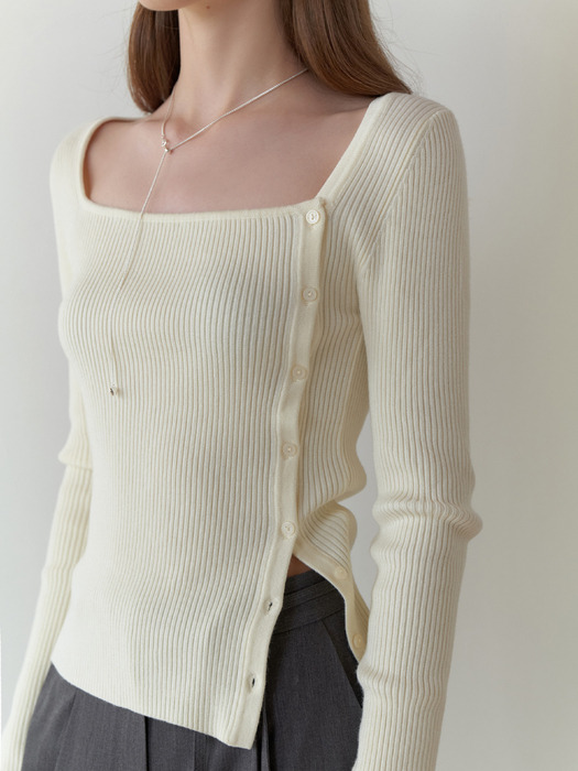 Eve button square knit (cream)