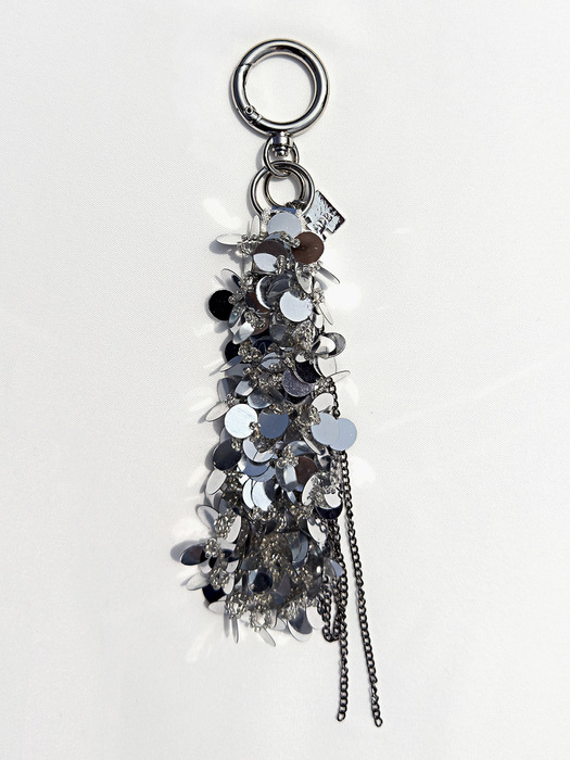 SPANGLE RABBITS FOOT KEYRING_SILVER