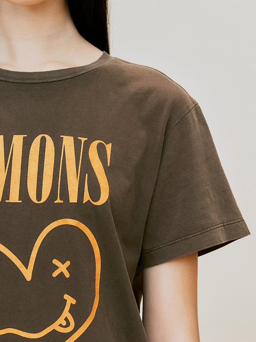 Brown Aimons Smile Heart Washing T-Shirts