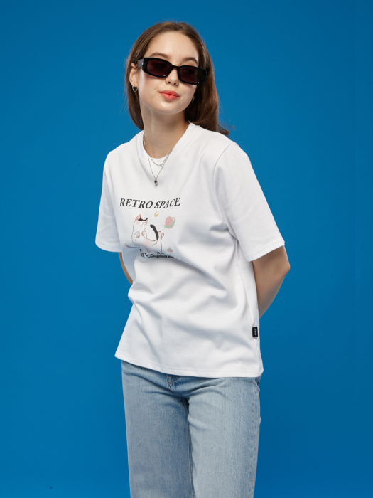 WOMEN 오버핏 그래픽 고양이 반팔티 [WHITE] 반팔 티셔츠 ver.