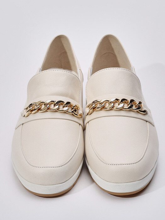 1196 Lind Gold Chain Soft Loafer