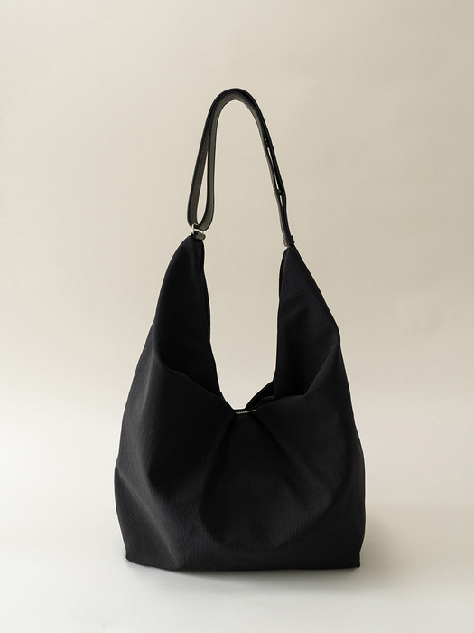 Mia Oversized Bag Black