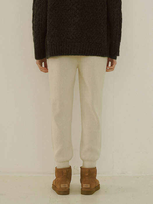 lambswool knit jogger pants