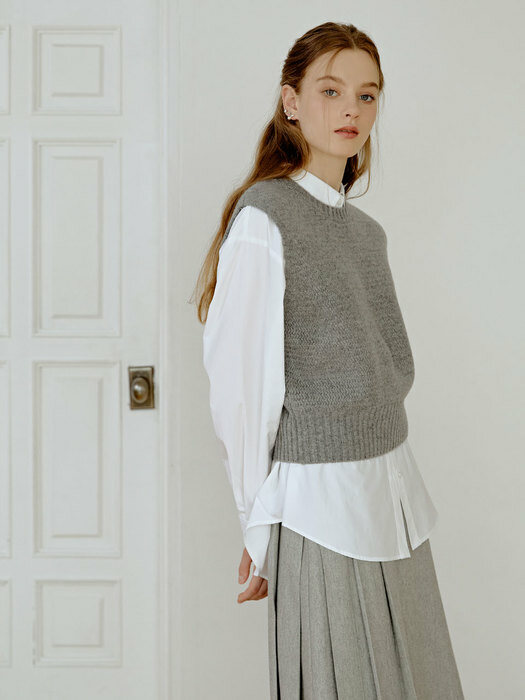 Air wool knit vest (gray)