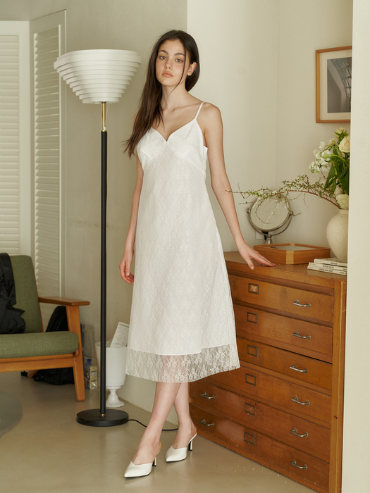 Grace layered lace dress - white