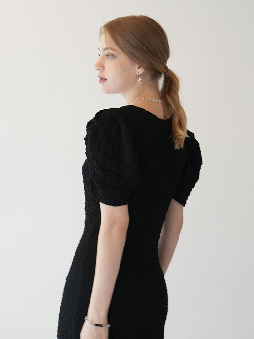 MARl puff-sleeve h-line midi dress(BLACK)