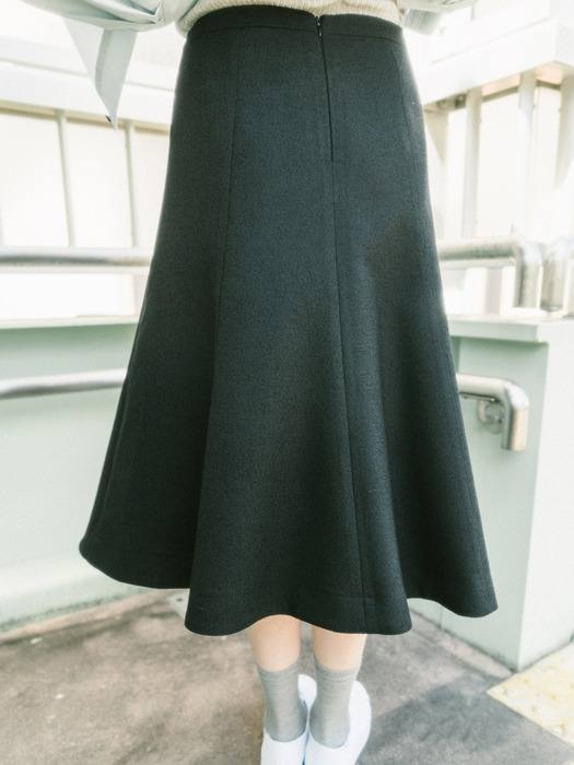 BOUCLE FLARE SKIRT_BLACK