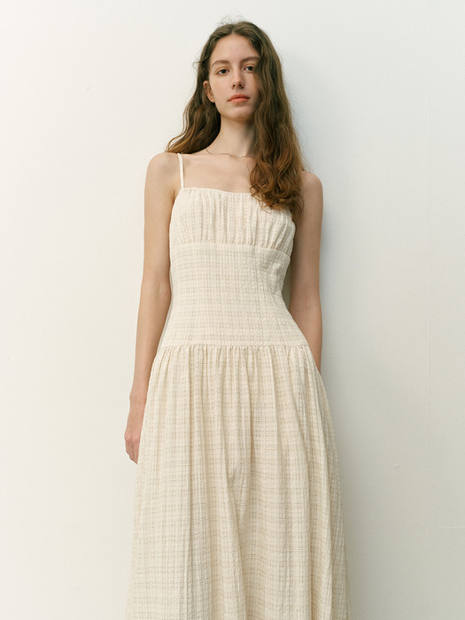 아폴로베이 볼륨 스트랩 롱 원피스 (Ivory)