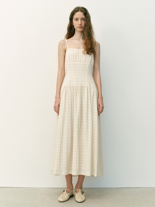 아폴로베이 볼륨 스트랩 롱 원피스 (Ivory)