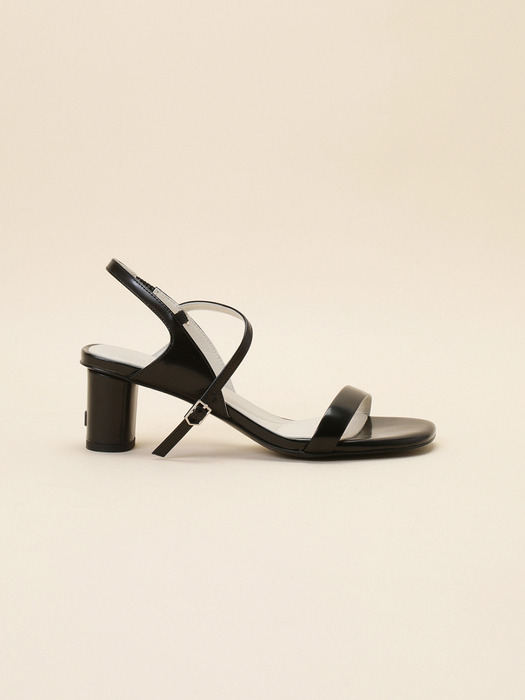 Etoile strap sandal(black)_DG2AS24201BLK