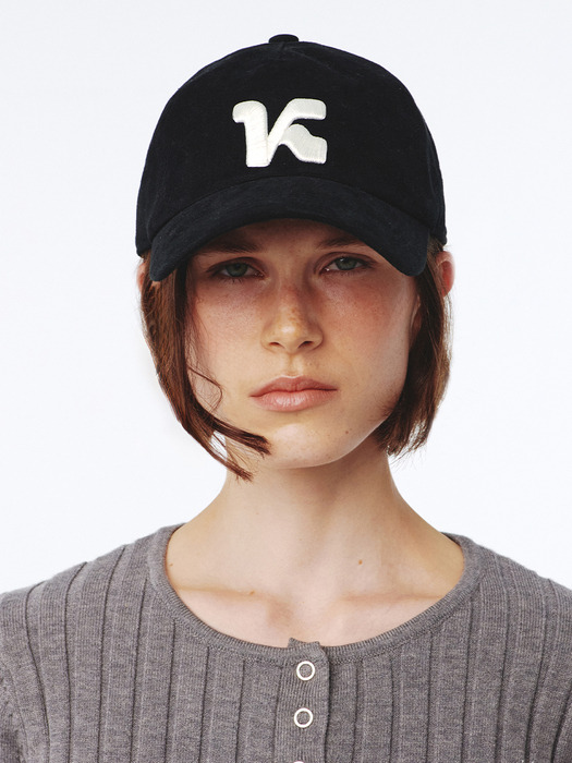 K Symbol Cap UNISEX Black