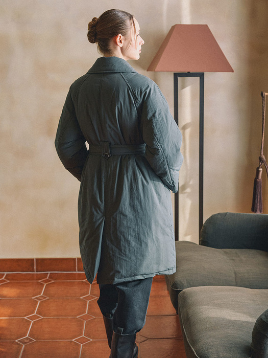 벨티드 하프 발마칸 구스 다운 코트 OP4WMA670