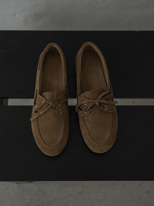 LACE UP SUEDE LOAFER_KHAKI BEIGE