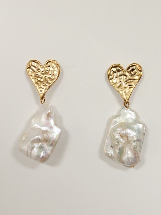 True love pearl `````drop````` earring