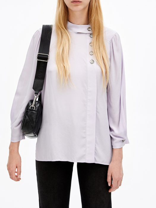Lilac blouse with raised collar_B206AWB008VO