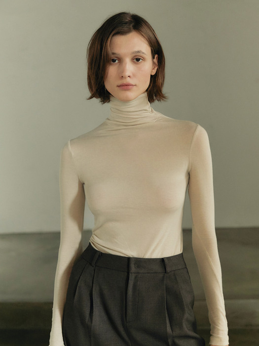 Tencel turtleneck - Cream