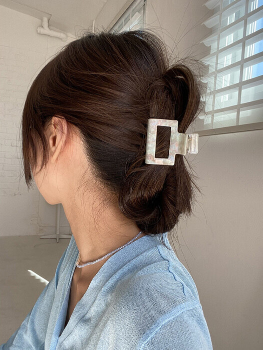 Romance hair clip