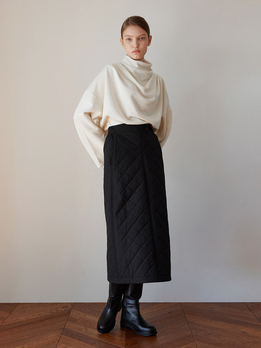 TOW QUILTED SEMI A-LINE SKIRT_2 COLOR