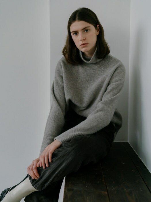 Turtle-neck Remington Wool Pullover _ m/beige