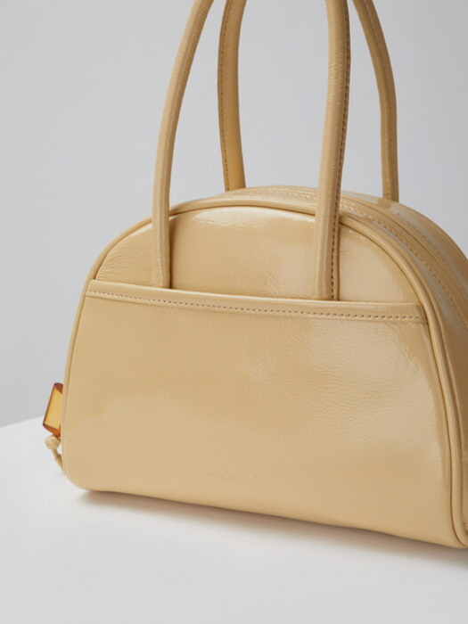 [단독] leather bowling bag(Melting butter)