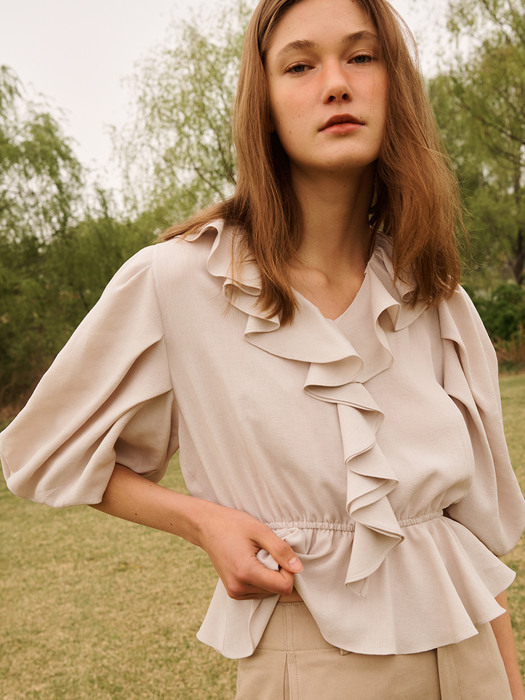 [EXCLUSIVE]Manon ruffle Volume Sleeve Blouse_Beige