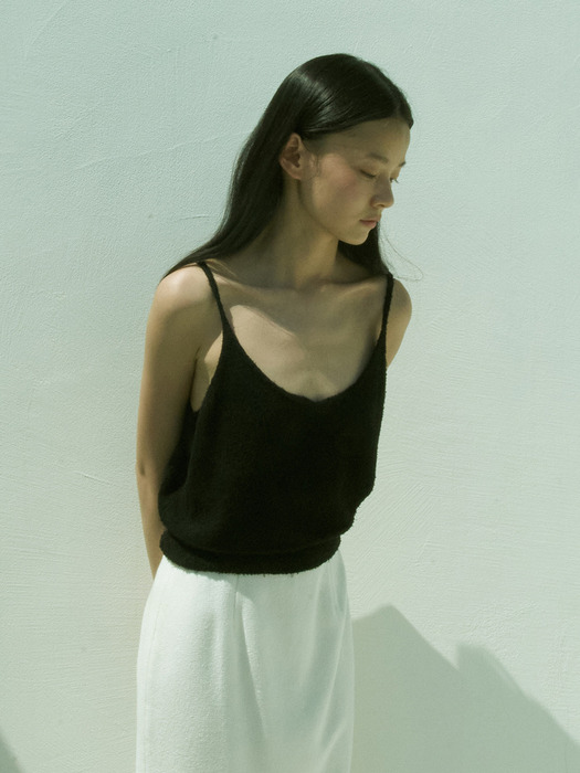 Boucle sleeveless knit / Black