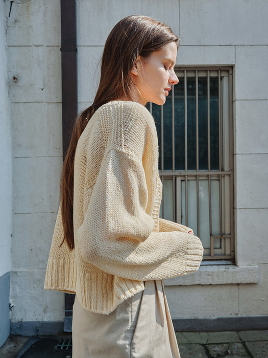 Cropped round cardigan (Natural)