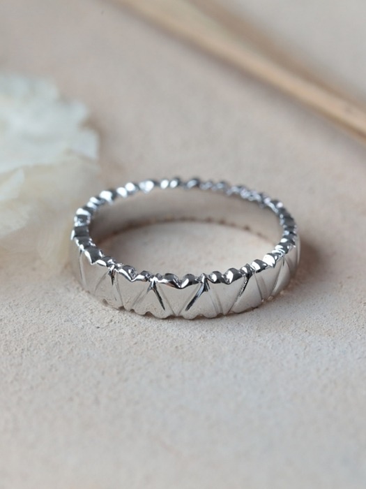 하트텍스쳐 반지 Heart texture band ring