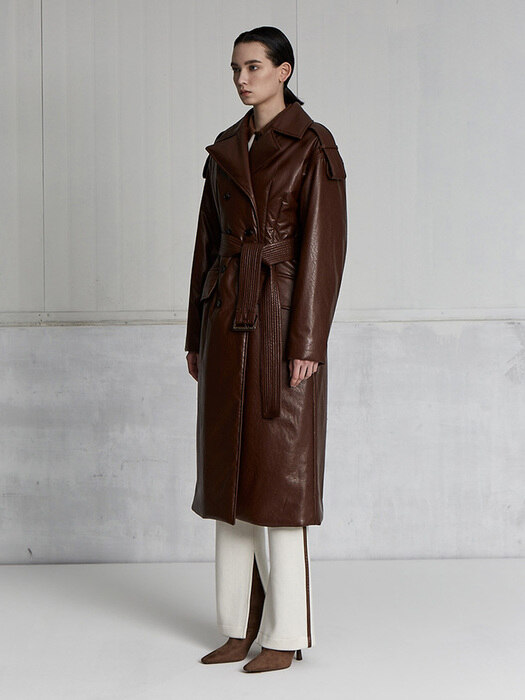 BELTED FAUX LEATHER PADDED COAT (BROWN)