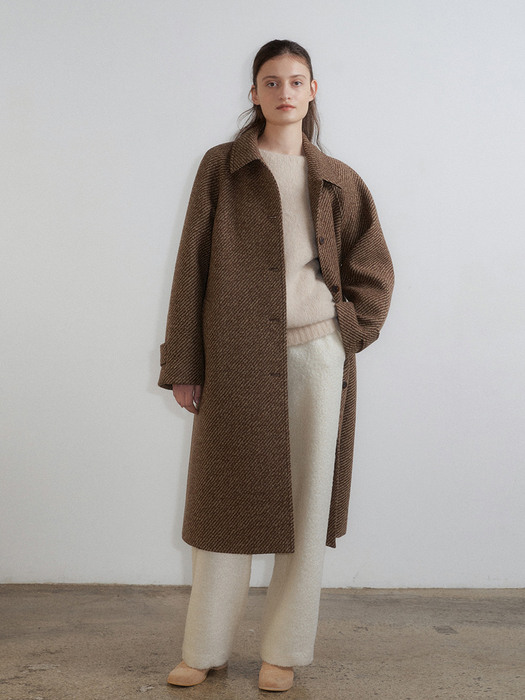 Chelsea Herringbone Coat in Brown