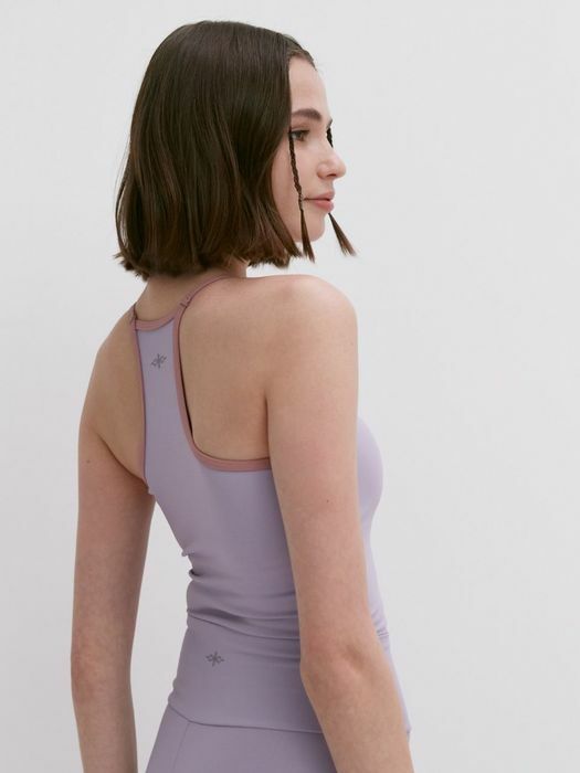 LIGHT+ SOFT/SIMPLE CROP - LAVENDER W/ PINK PIPING