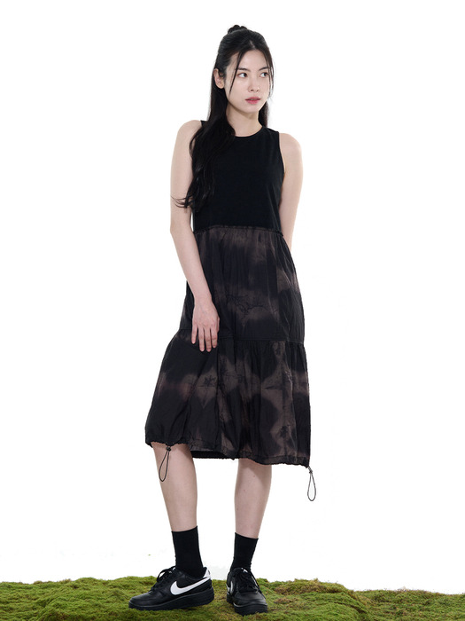 AURORA SLEEVELESS BLACK ONEPICE(LEBSMOP5724)