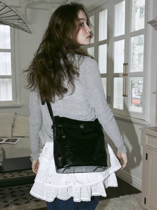 Mallory Large Bucket Bag 멜로리 라지 버킷 백 (2Colors)