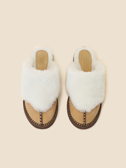 Cozy fur mule(brown)_DG2CW24702BRN