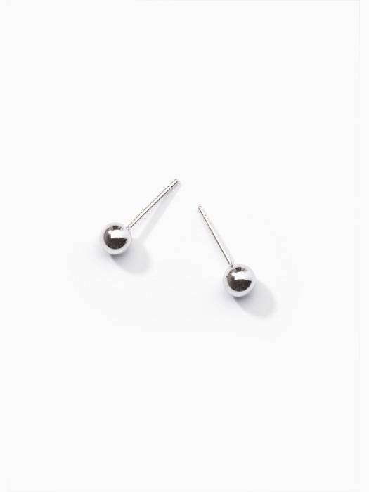 5mm silver ball earring