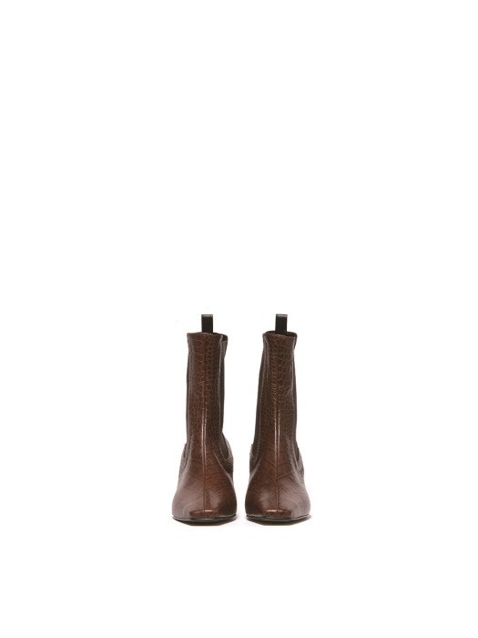 Croc Chelsea Boots - brown