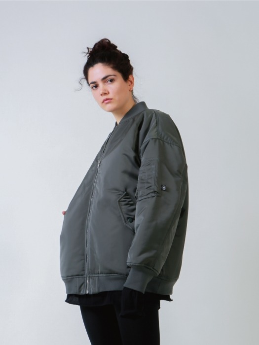 [UNISEX BRAND] KAN BOMBER JACKET_KHAKI