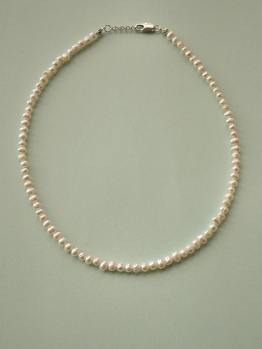 whole pearl necklace M