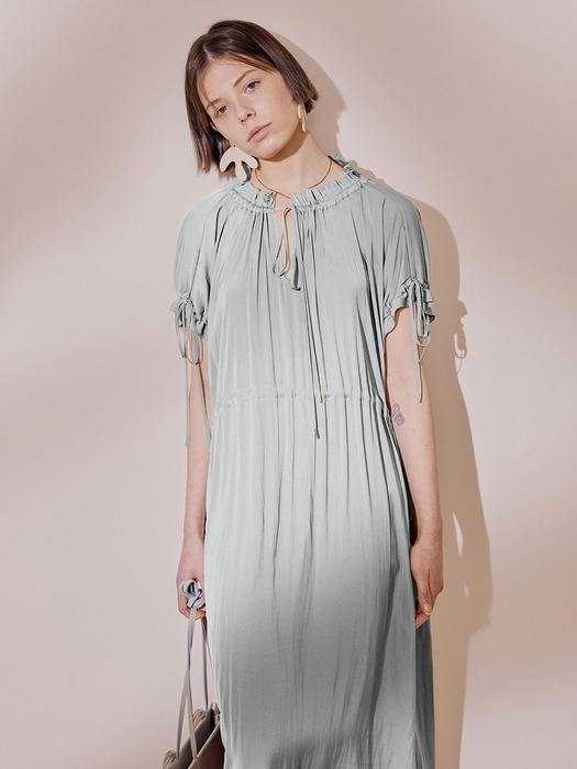 [리퍼브] Garden Shirring Dress_Sky Blue